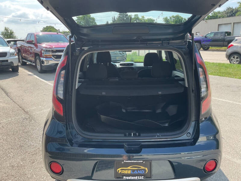 2017 Kia Soul +