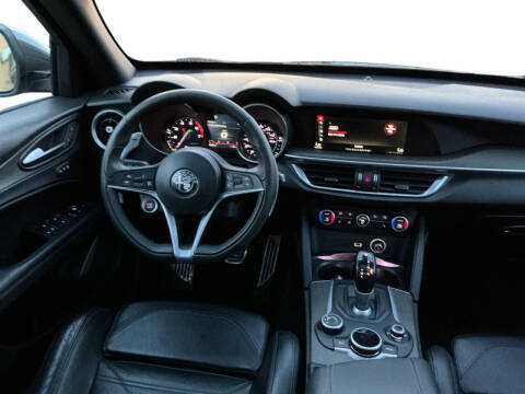 2018 Alfa Romeo Stelvio Ti Sport