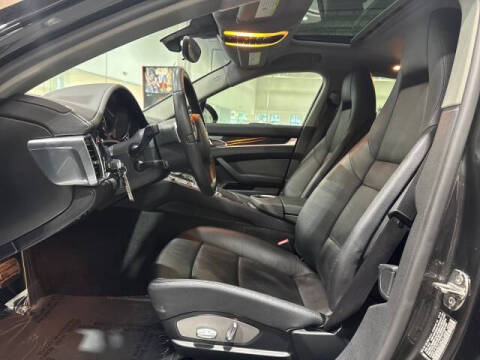 2011 Porsche Panamera