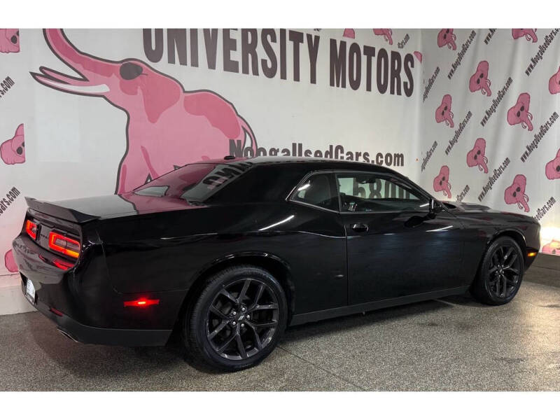 2020 Dodge Challenger SXT