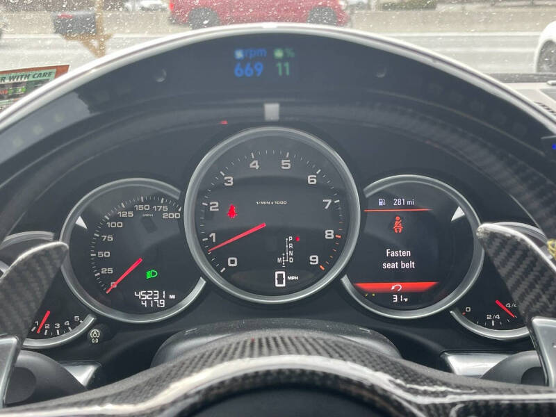 2015 Porsche 911 Carrera