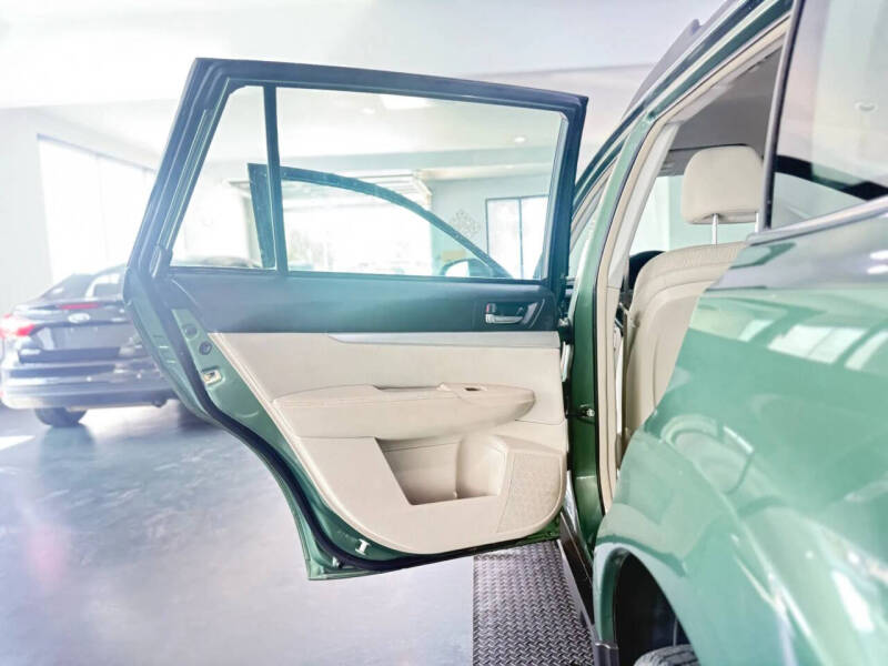 2011 Subaru Outback 2.5i