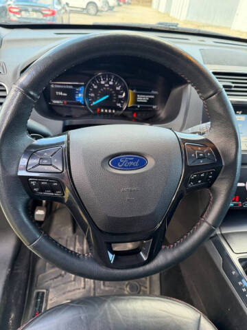 2019 Ford Explorer Sport