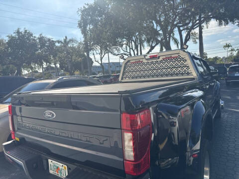 2022 Ford F-450 Super Duty XLT