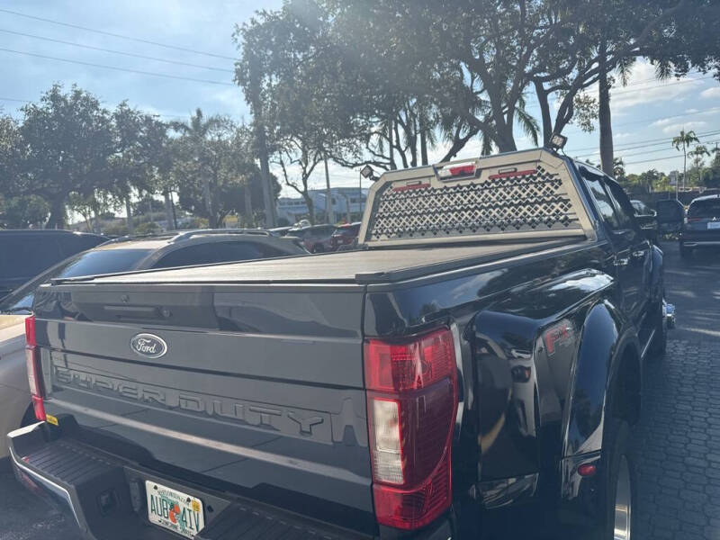 2022 Ford F-450 Super Duty XLT