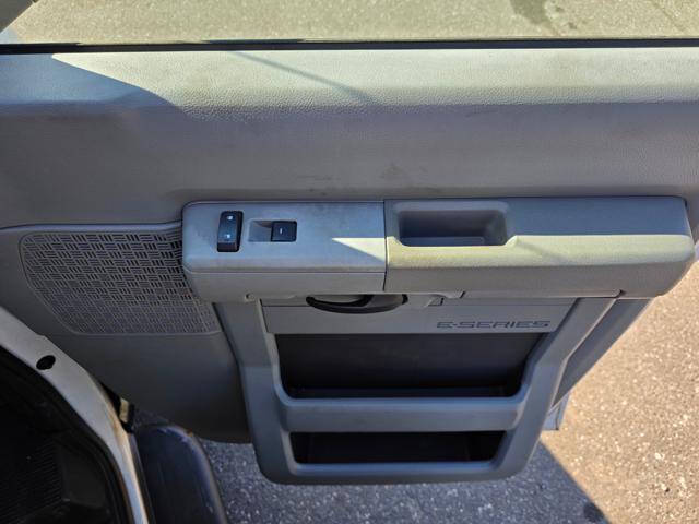 2010 Ford E-Series E-250