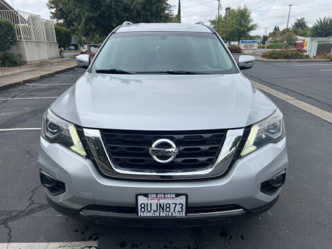 2019 Nissan Pathfinder SV