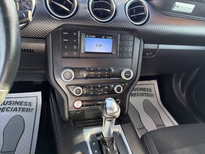 2019 Ford Mustang EcoBoost
