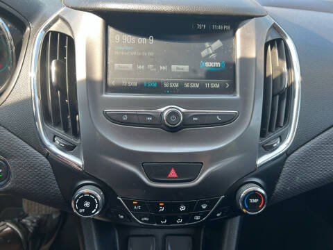 2018 Chevrolet Cruze LT Auto