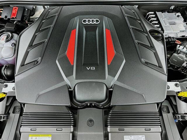 2025 Audi SQ7 4.0T quattro Premium Plus