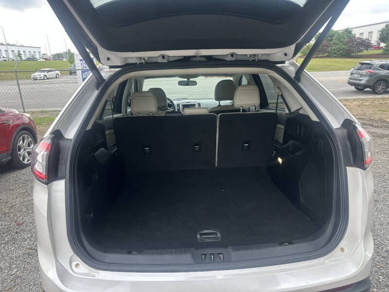 2017 Ford Edge Titanium