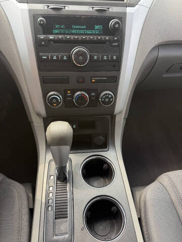 2012 Chevrolet Traverse LS