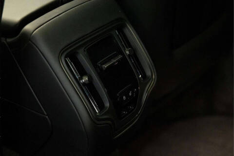 2026 Aston Martin DBX 707