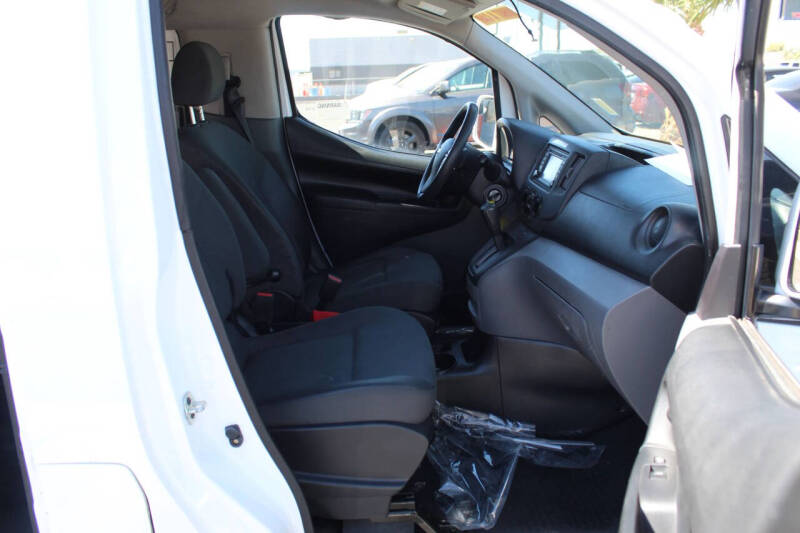 2019 Nissan NV200