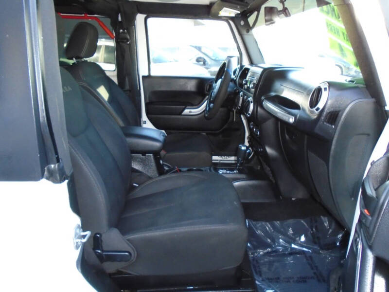 2015 Jeep Wrangler Sahara