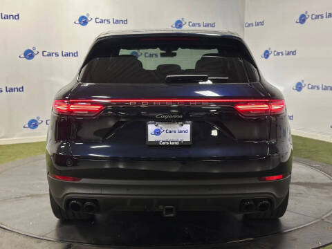 2022 Porsche Cayenne