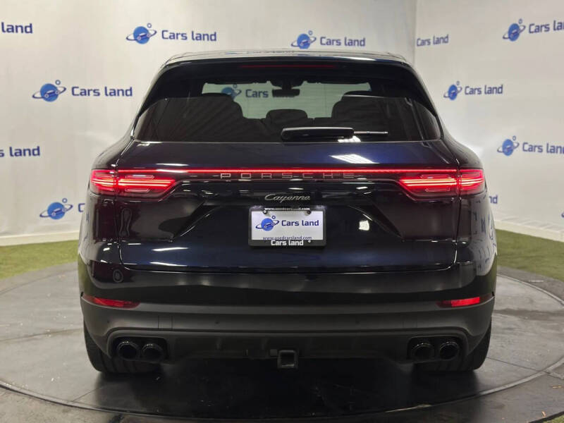 2022 Porsche Cayenne