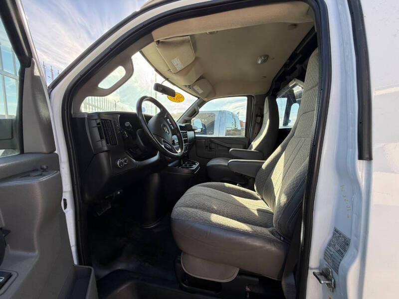 2020 Chevrolet Express 2500