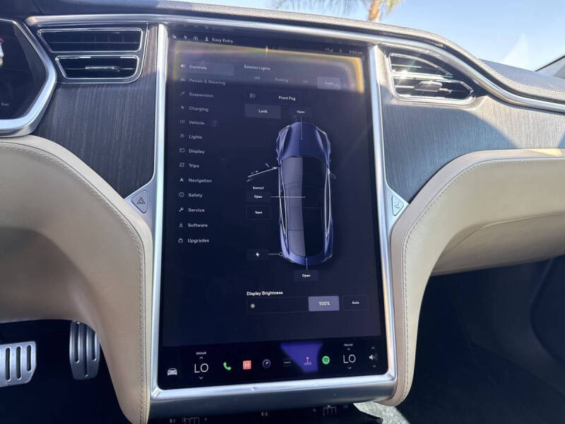 2012 Tesla Model S Performance