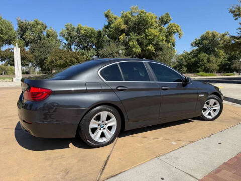 2013 BMW 5 Series 528i