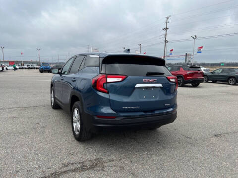 2024 GMC Terrain SLE