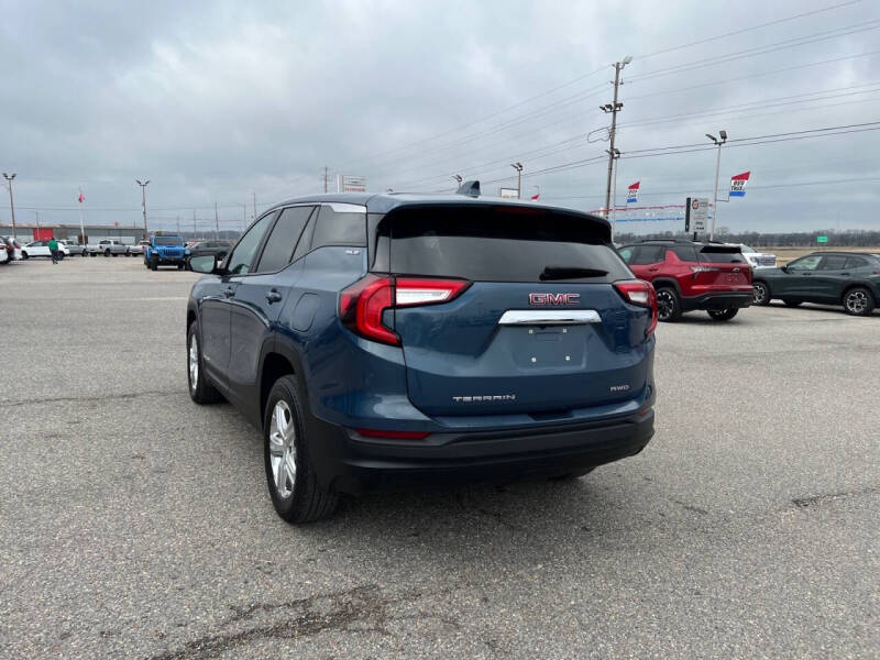 2024 GMC Terrain SLE