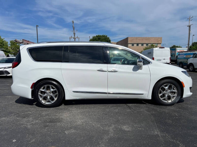 2018 Chrysler Pacifica Limited