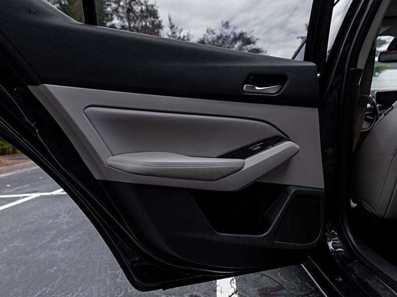 2021 Nissan Altima 2.5 Platinum