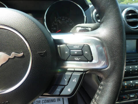 2016 Ford Mustang V6