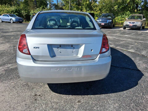 2005 Saturn Ion 2