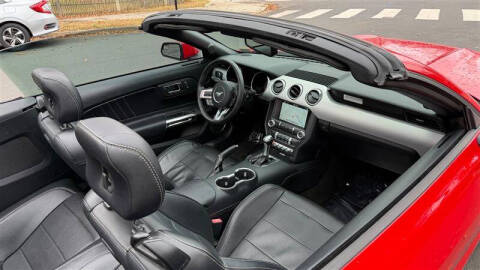 2017 Ford Mustang EcoBoost Premium