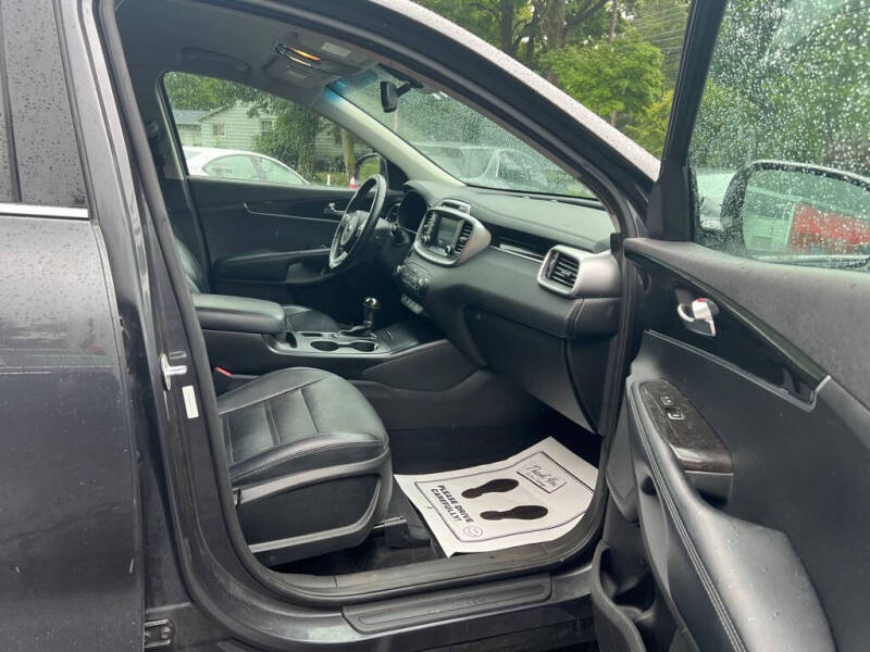 2017 Kia Sorento LX