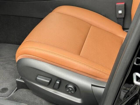 2025 VinFast VF8 Plus