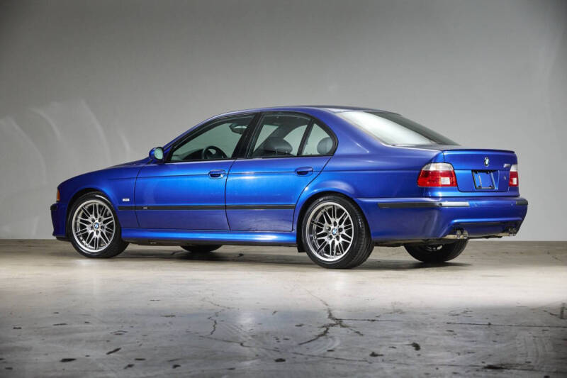 2001 BMW M5