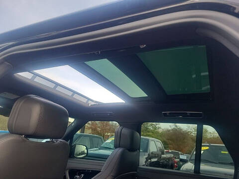 2023 Land Rover Range Rover P530 SE