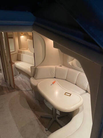 1999 Sea Ray Express cruiser 400