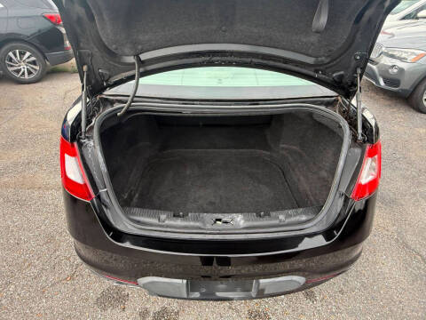 2012 Ford Taurus SEL