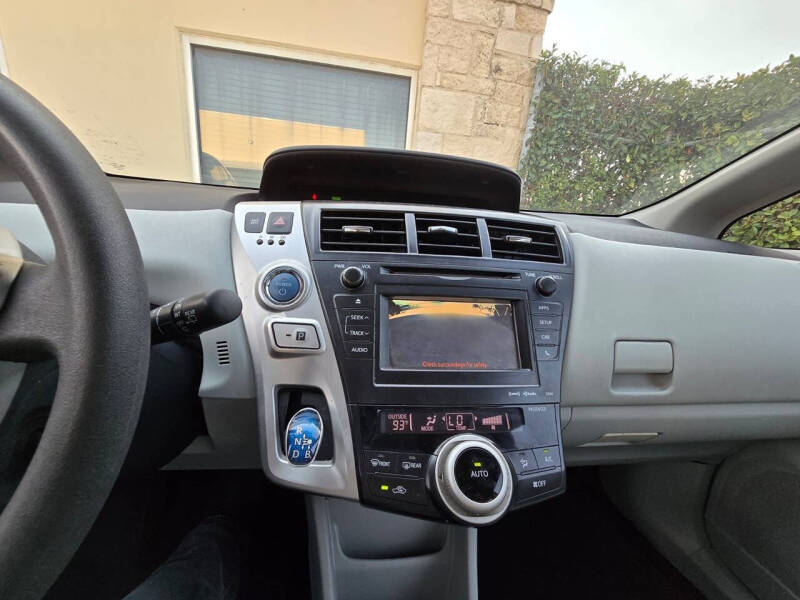 2012 Toyota Prius v Three