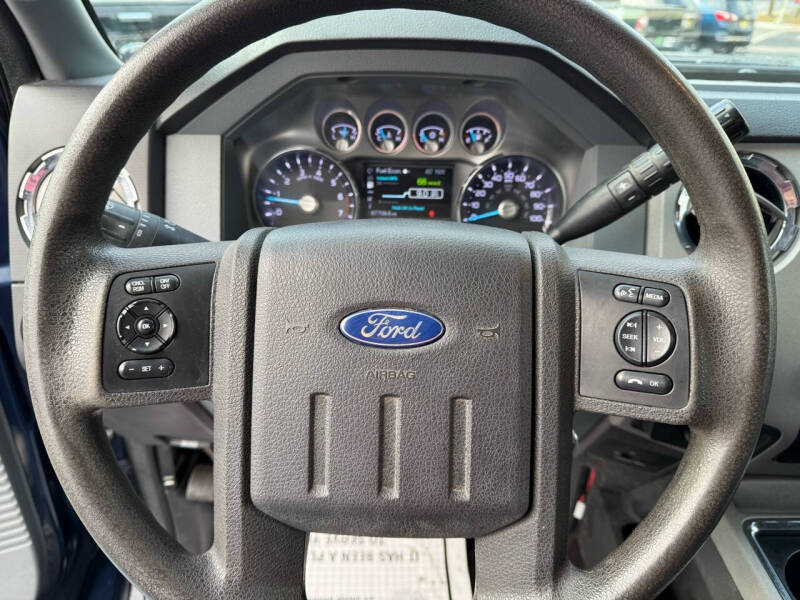 2015 Ford F-250 Super Duty null photo 12