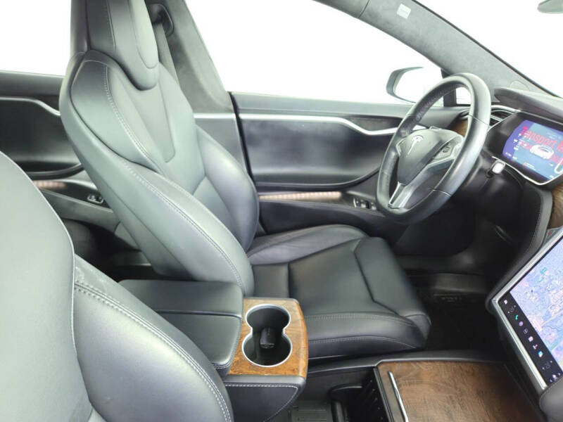 2017 Tesla Model S 75D