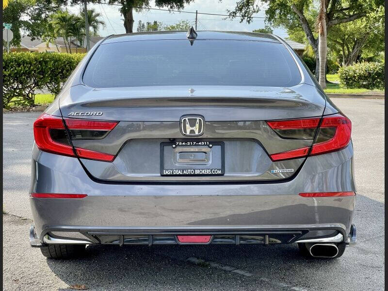 2019 Honda Accord Sedan - $27,995