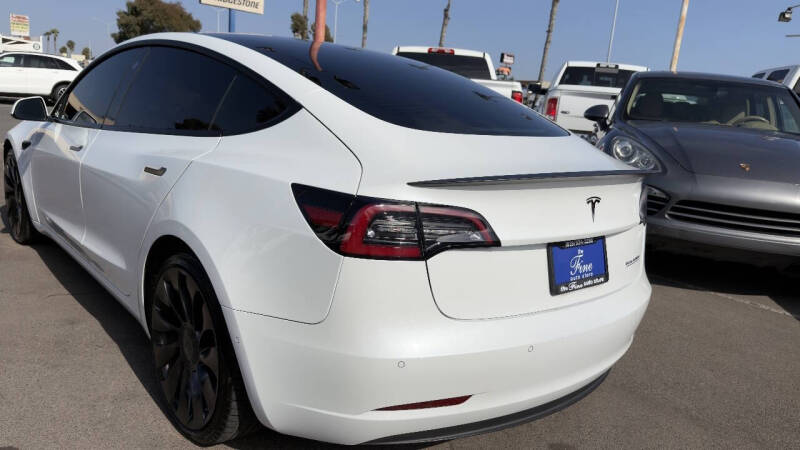 2022 Tesla Model 3 Performance