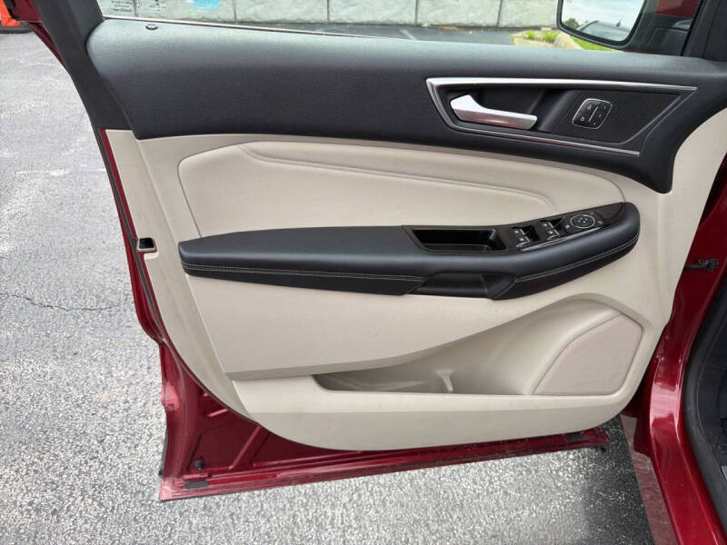 2016 Ford Edge Titanium