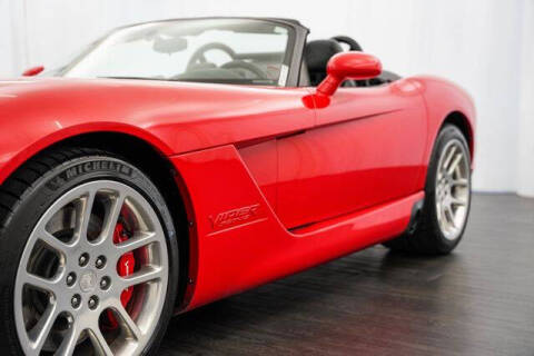 2003 Dodge Viper SRT-10