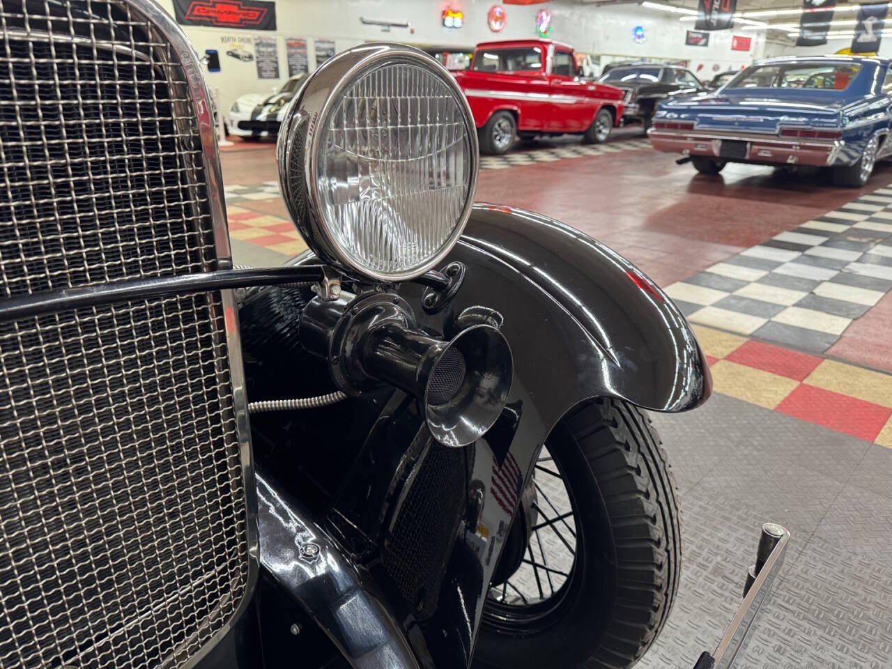 1931 Ford Phaeton 11
