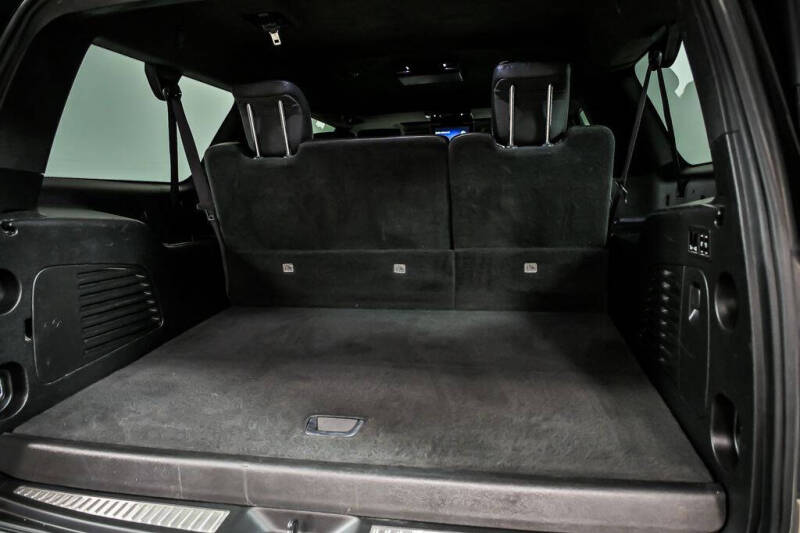 2017 Cadillac Escalade ESV Platinum