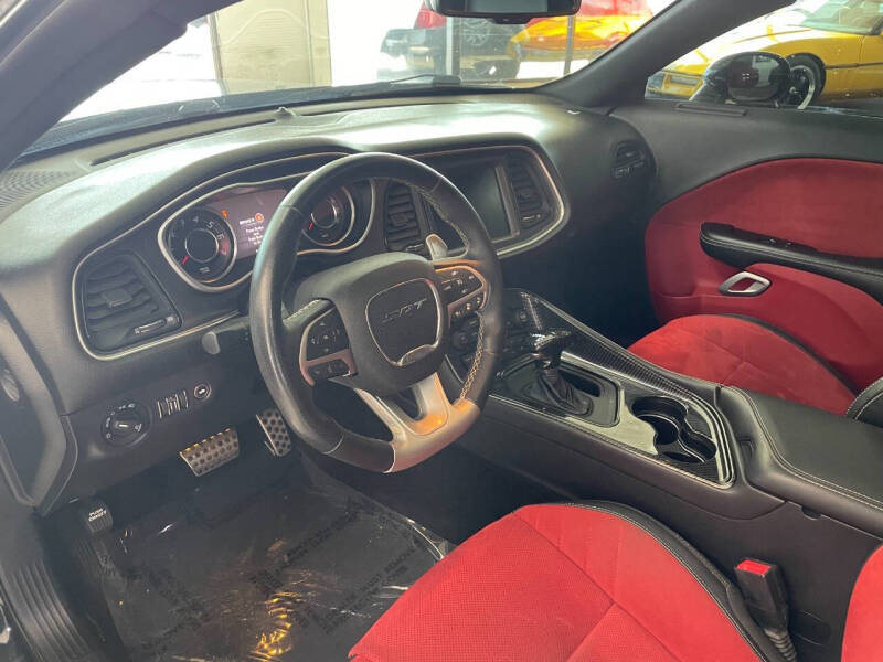 2015 Dodge Challenger SRT 392