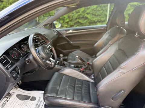 2015 Volkswagen Golf GTI S