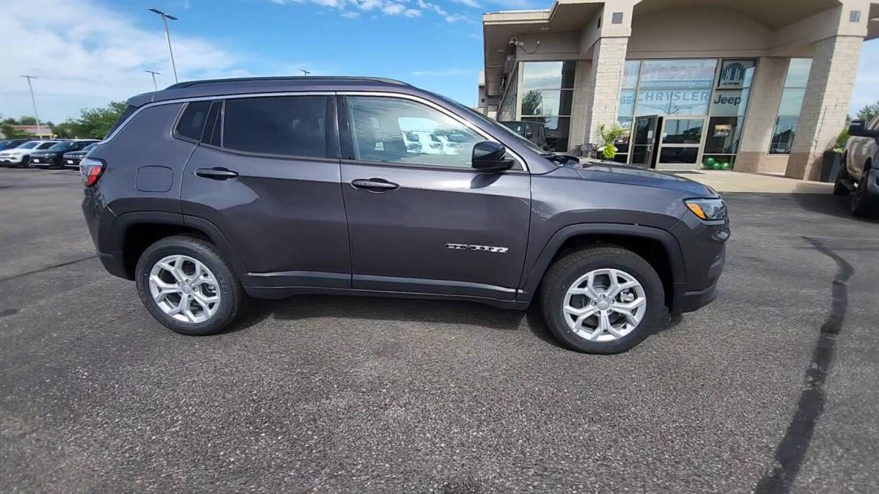 2024 Jeep Compass for sale at Victoria Auto Sales in Victoria, MN