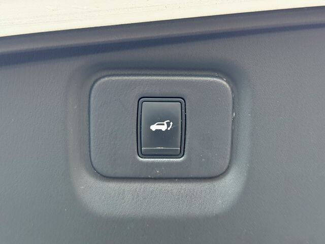 2013 Nissan Pathfinder Platinum